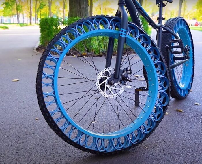 ¿Te Animás?:  Haz tus propios neumáticos de bicicleta sin aire inspirados en la NASA usando sólo tubos de PVC, tornillos y tuercas